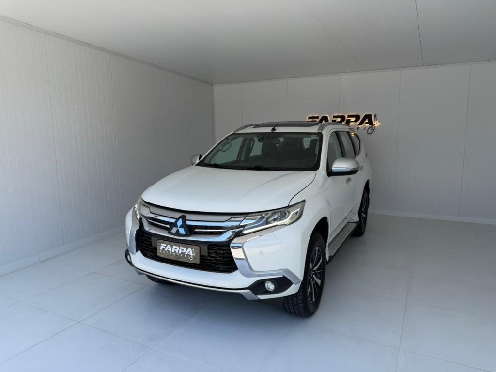 Mitsubishi Pajero Sport 2.8 4x4 Diesel Aut. na cor Branco em Palhoça / SC - 16447
