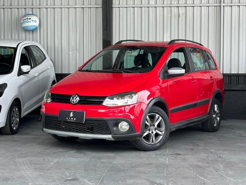 Volkswagen SpaceCross 1.6 Mi Total Flex 16V na cor Vermelho em São José dos Pinhais / PR - 16548