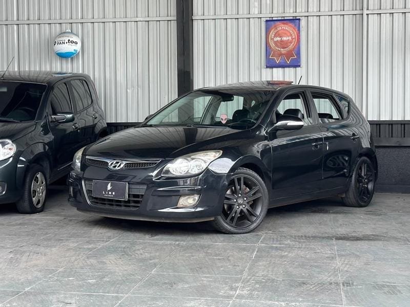 Hyundai i30 2.0 16V 145cv 5p Aut. na cor Preto em São José dos Pinhais / PR - 16592