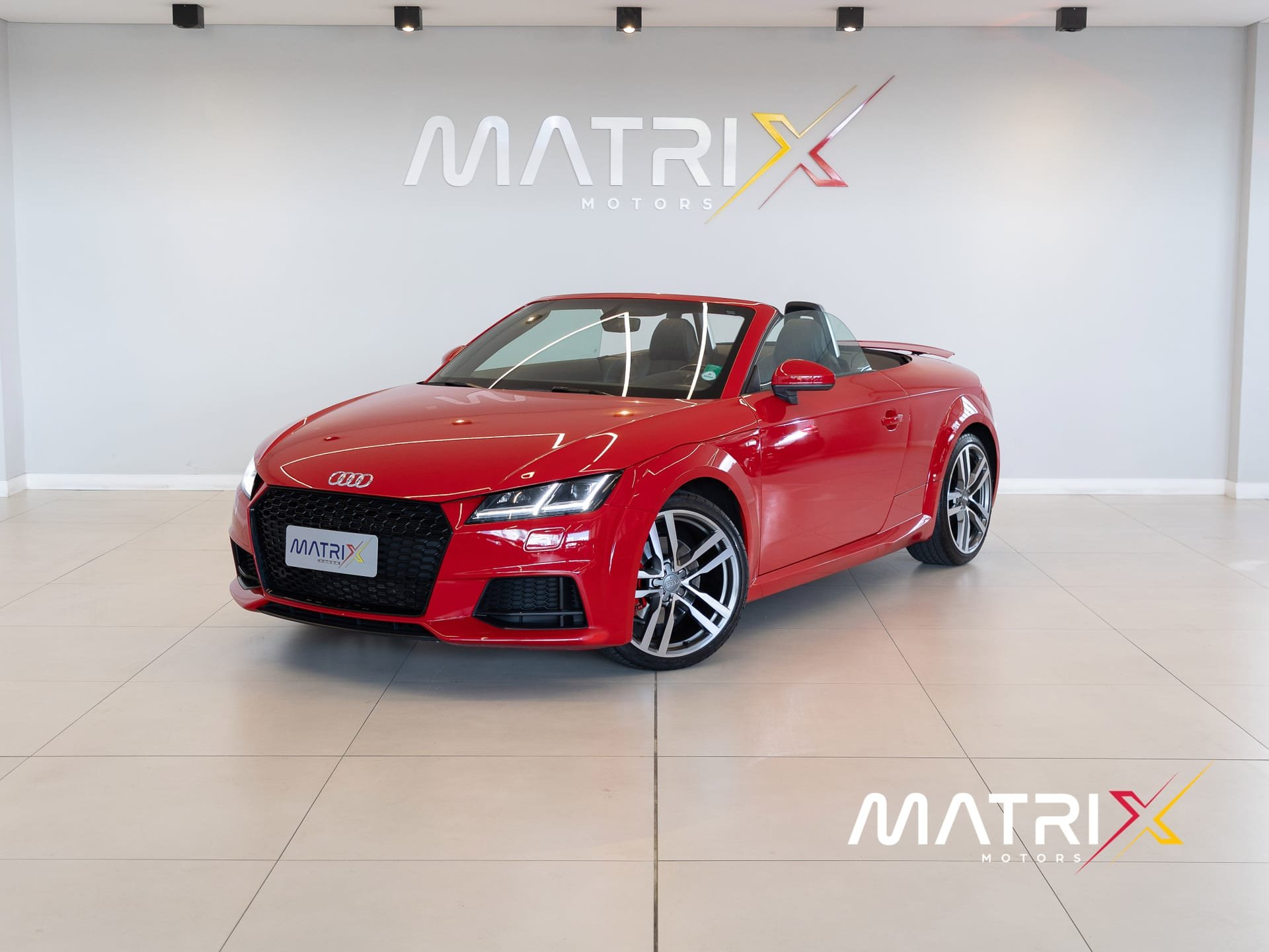 Audi TT Roadster 2.0 16v TFSI S-Tronic na cor Vermelho em São José / SC - 16718