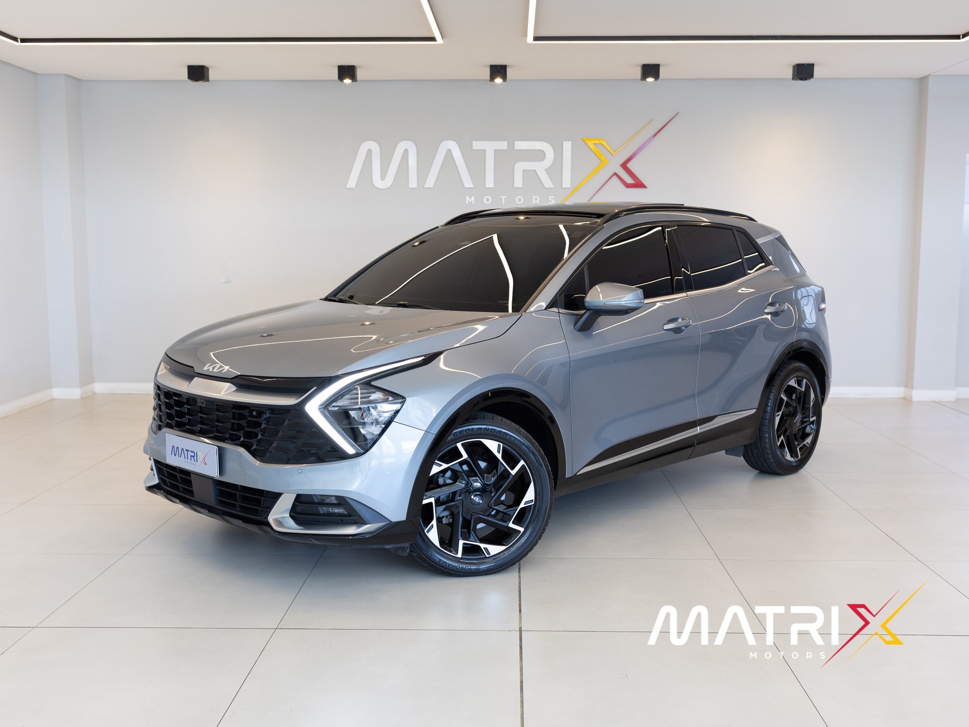 Kia Sportage EX Prestige 1.6 T-GDI (Híbrido) na cor Prata em São José / SC - 16725
