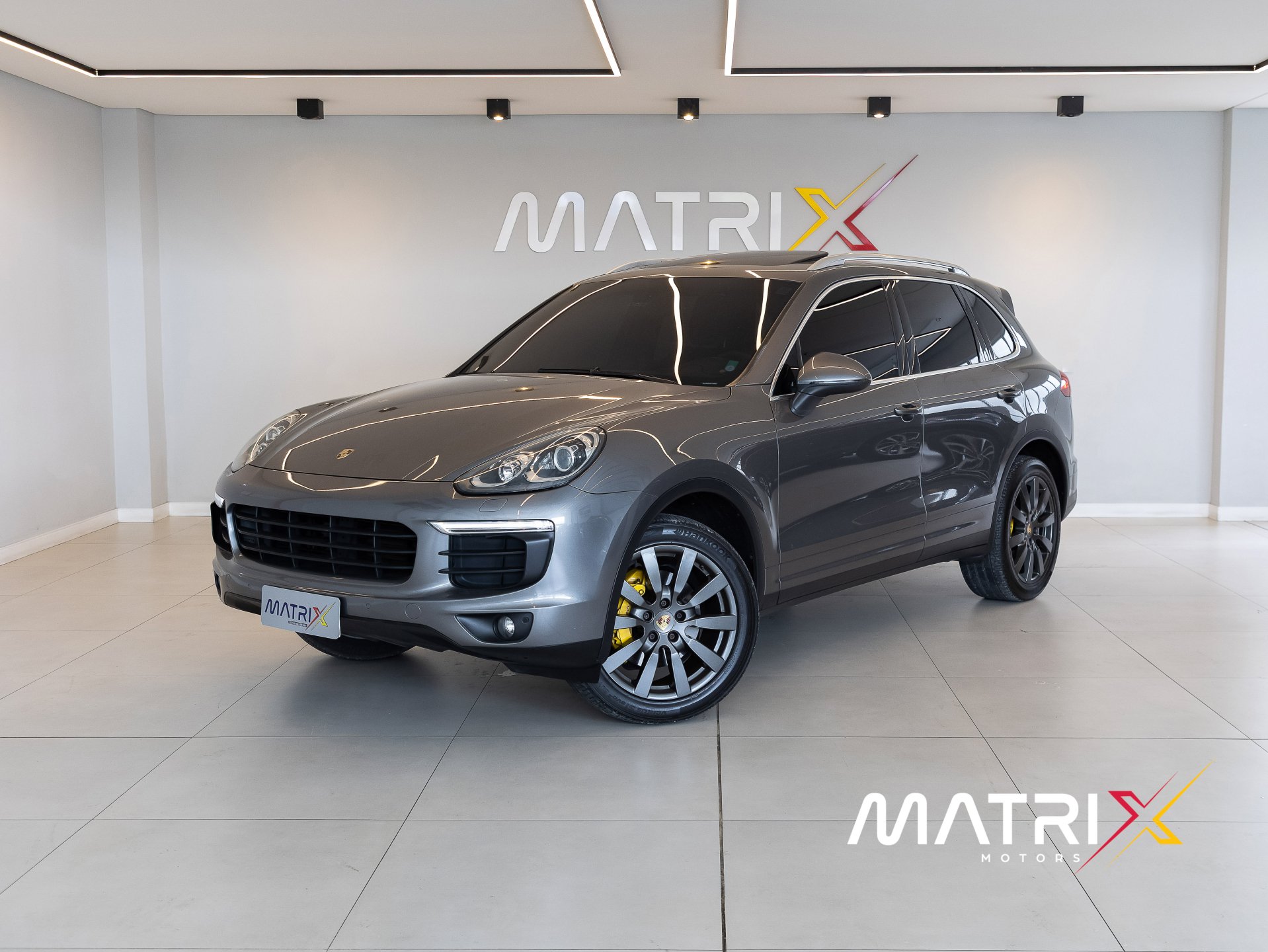 Porsche Cayenne V6 3.2/3.6 24V na cor Cinza em São José / SC - 16812