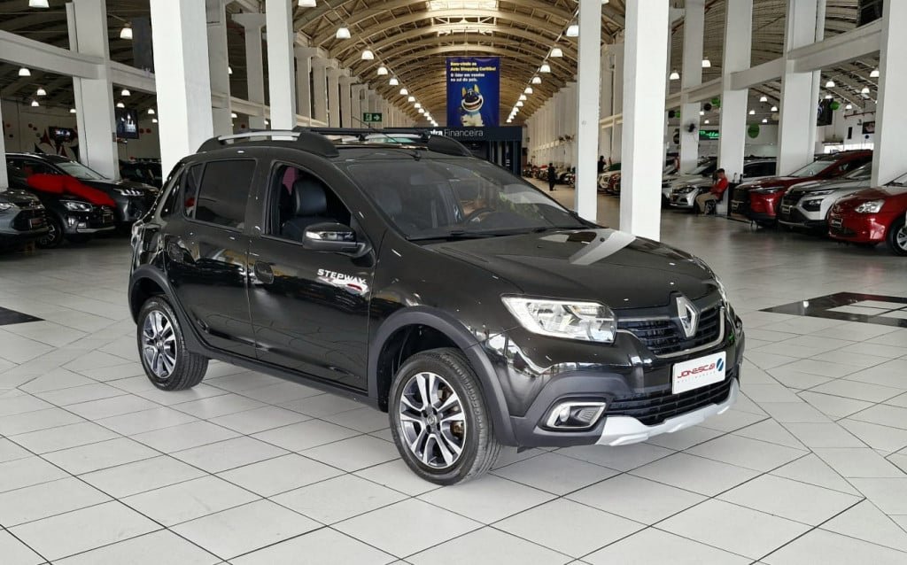 Renault Stepway Iconic Flex 1.6 16V Aut. na cor Preto em Curitiba / PR - 16848