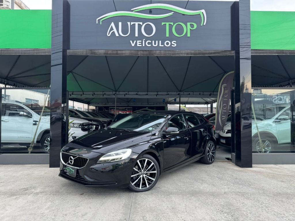 imagem de T-4 MOMENTUM 2.0 Aut.