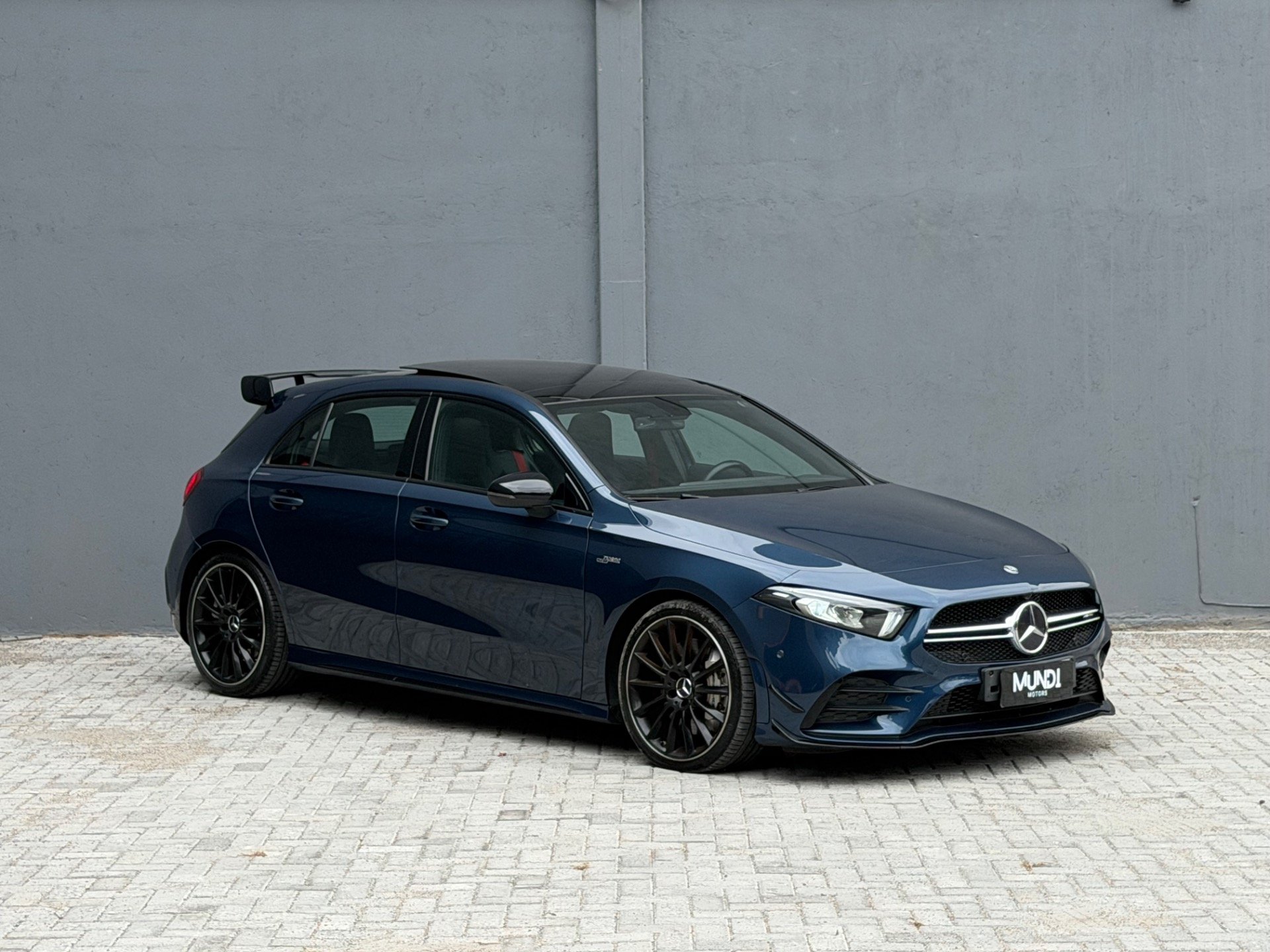 imagem de AMG Laun. Edition 4MATIC 2.0 TB Aut