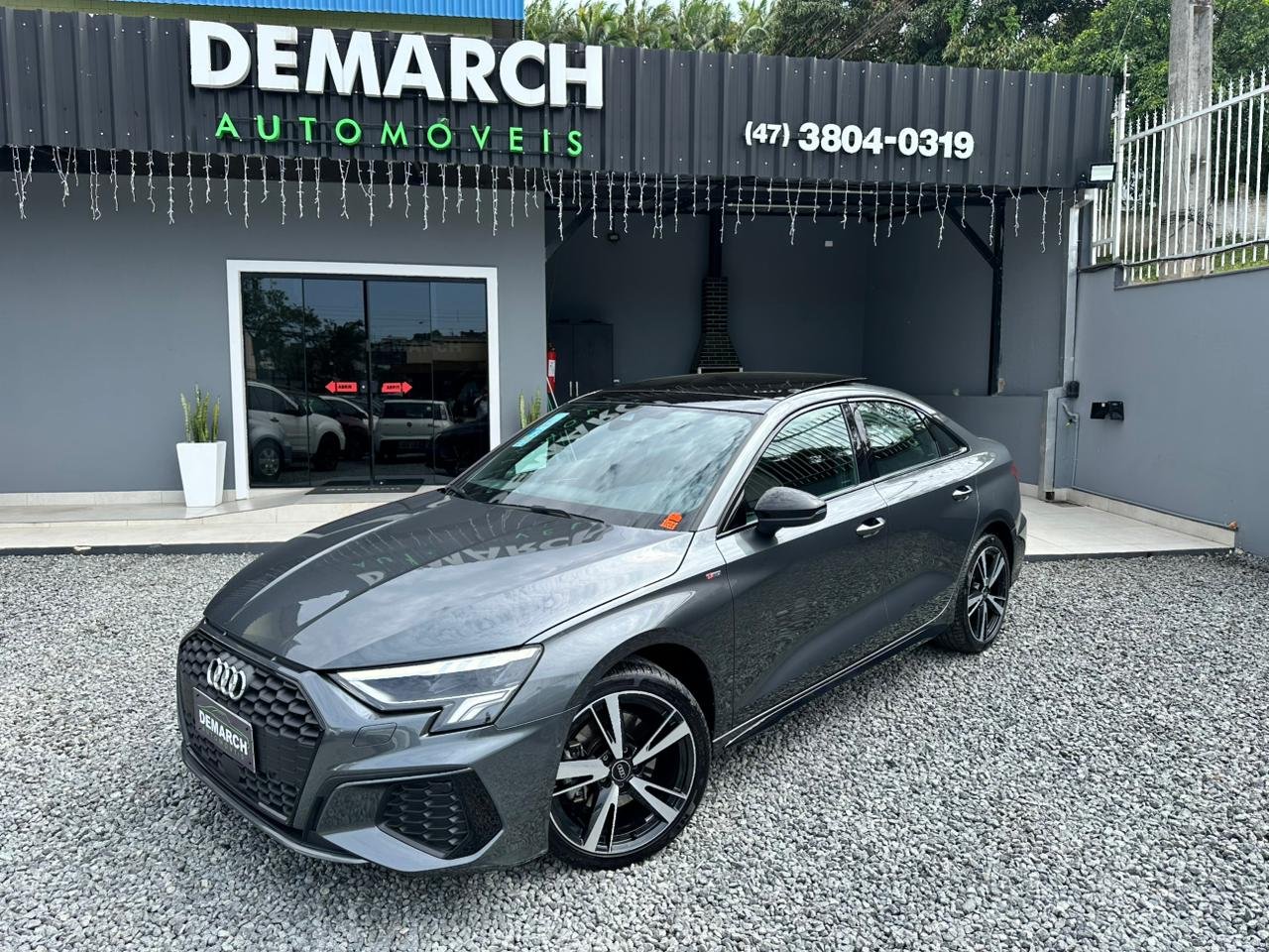 imagem de Sedan S-Line 2.0 TFSI S-Tron.(Híb.)