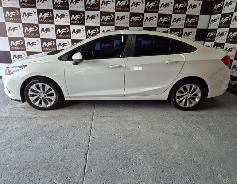 Chevrolet Cruze LT 1.4 16V Turbo Flex 4p Aut. na cor Branco em Curitiba / PR - 1739