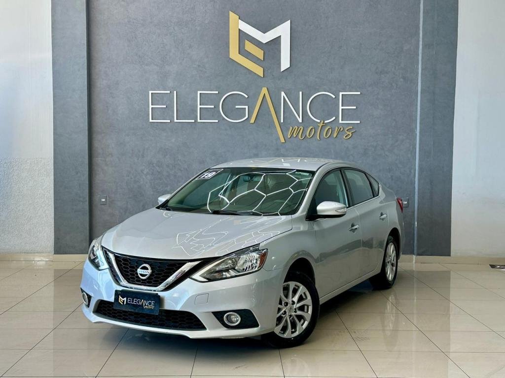 Nissan Sentra S 2.0/ 2.0 Flex Fuel 16V Aut. na cor Cinza em Criciúma / SC - 17512