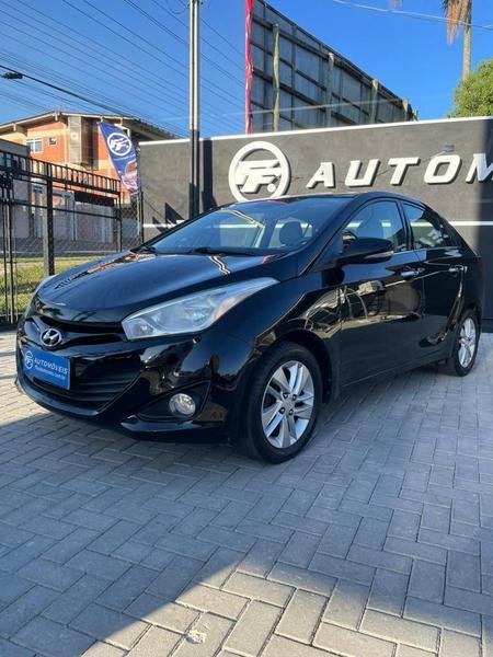 Hyundai HB20S Premium 1.6 Flex 16V Aut. 4p na cor Preto em Campo Largo / PR - 1776