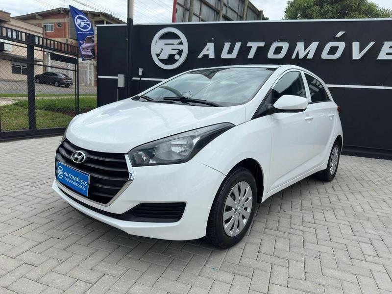 Hyundai HB20 Comf./C.Plus/C.Style 1.0 Flex 12V na cor Branco em Campo Largo / PR - 1778