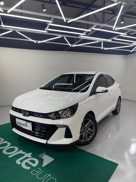Hyundai HB20S Comfort Plus 1.0 TB Flex 12V Aut na cor Branco em Curitiba / PR - 1786