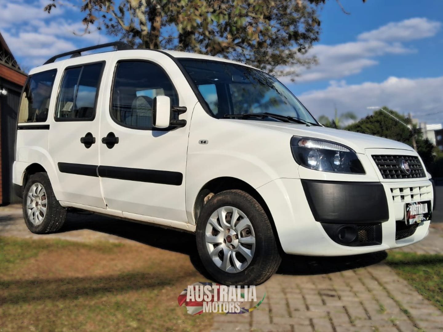 Fiat Doblo Cargo 1.4 mpi Fire Flex 8V 3p na cor Branco em Curitiba / PR - 17883