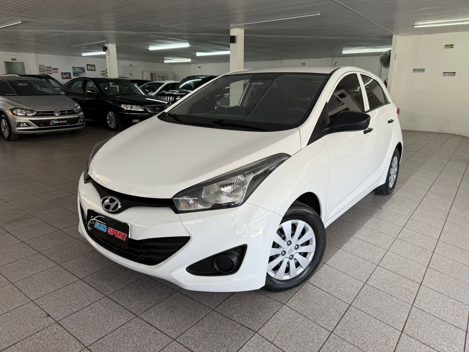 Hyundai HB20S C.Plus/C.Style1.0 Flex 12V Mec. 4P na cor Branco no Novo Hamburgo / RS - 18007