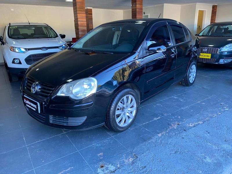Volkswagen Polo Sedan I MOTION 1.6 Total Flex 4p na cor Preto em Curitiba / PR - 18141