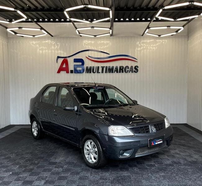 Renault Logan Authentique Flex 1.0 12V 4p na cor Cinza em Curitiba / PR - 18210