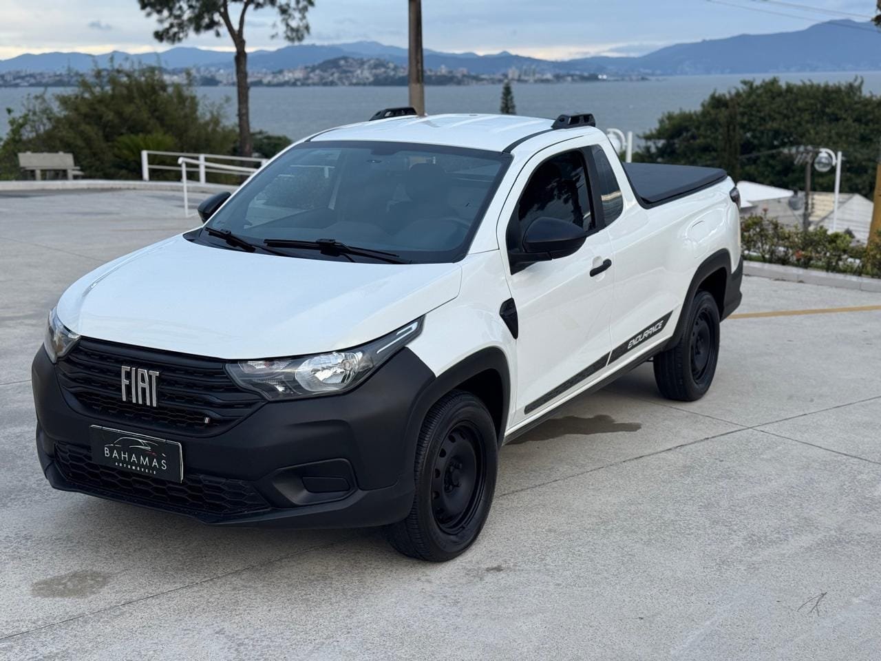 Fiat Strada Endurance 1.4 Flex 8V CS Plus na cor Branco em São José / SC - 18305