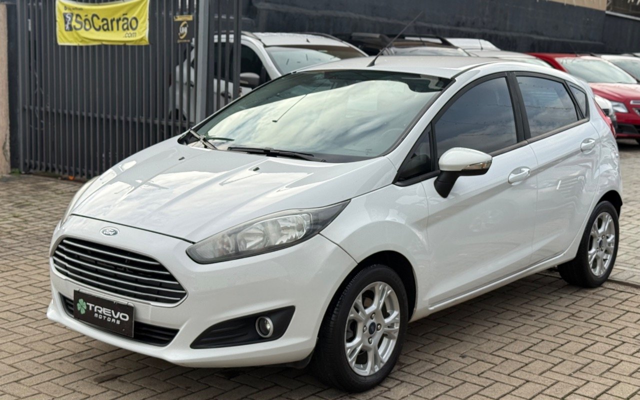 Ford Fiesta SEL 1.6 16V Flex Aut. 5p na cor Branco em Curitiba / PR - 20091