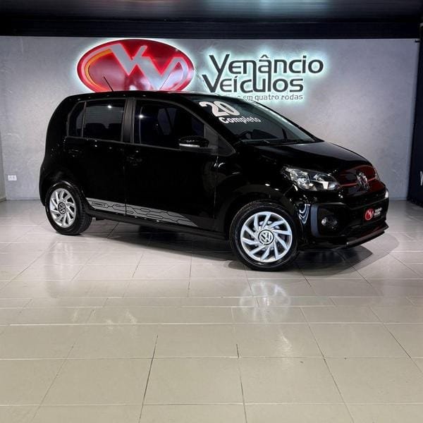 Volkswagen up! Connect 1.0 TSI Total Flex 12V 5p na cor Preto no Canoas / RS - 20152
