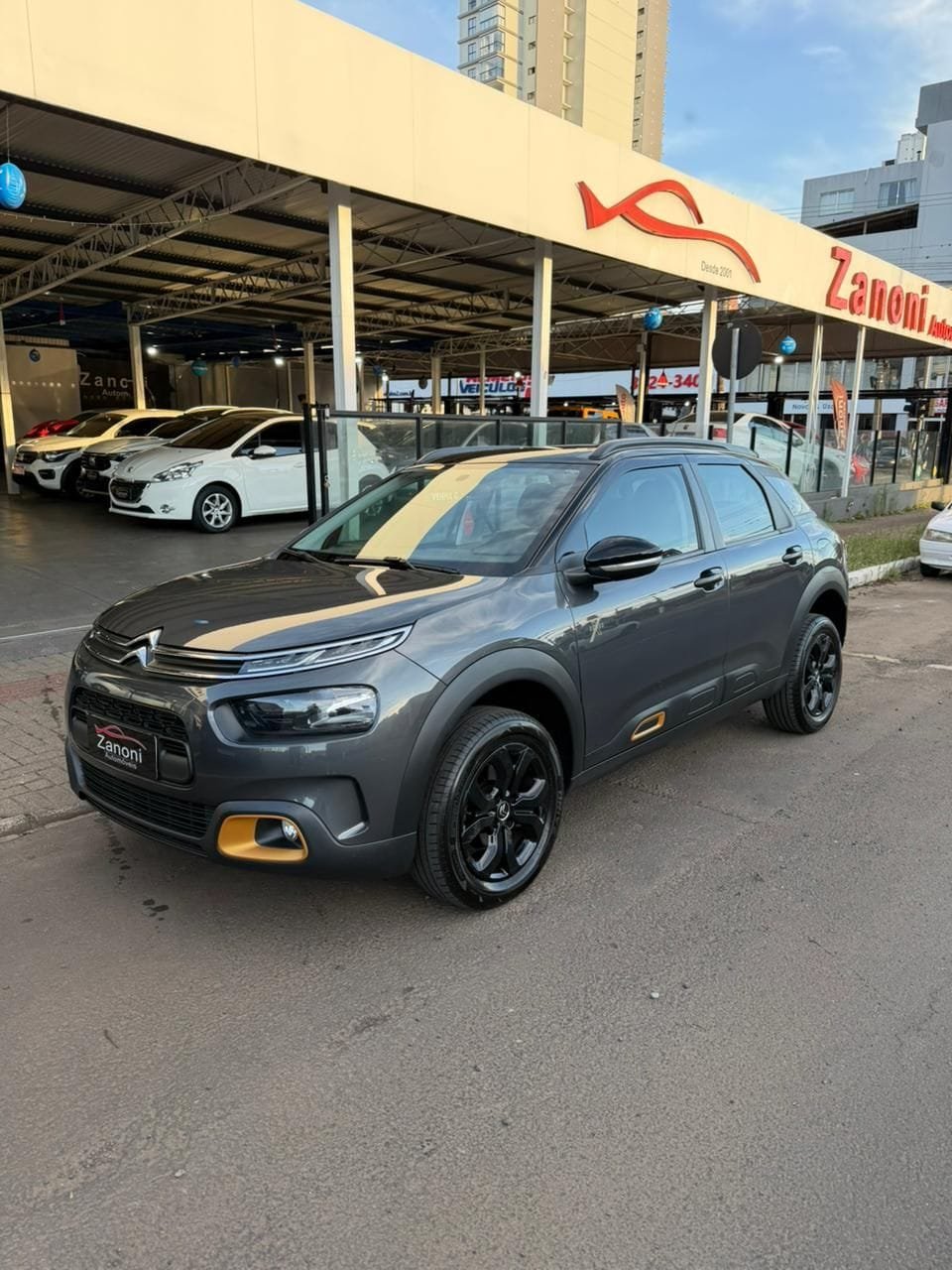 Citroën C4 Cactus X-Series 1.6 16V Flex Aut. na cor Cinza em Chapecó / SC - 20278