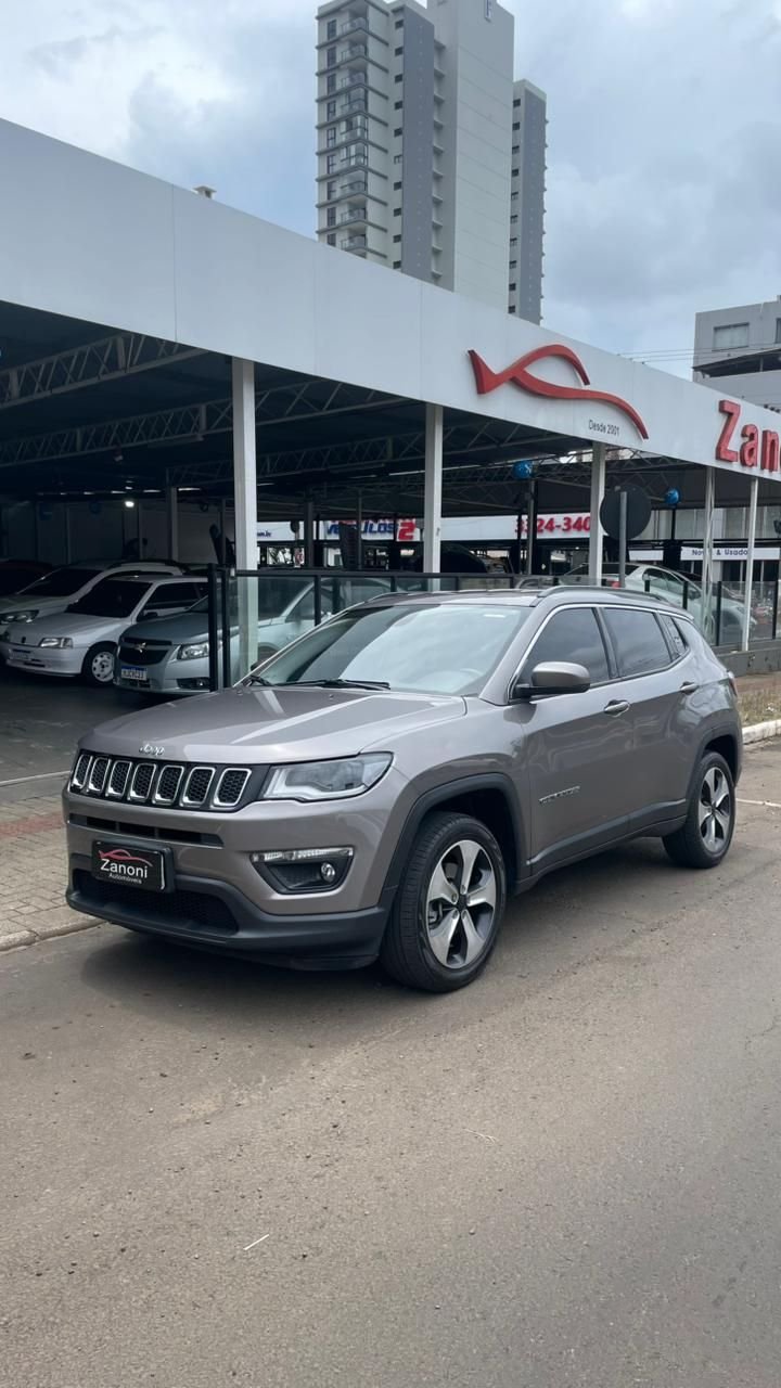 Jeep Compass LONGITUDE 2.0 4x2 Flex 16V Aut. na cor Cinza em Chapecó / SC - 20285