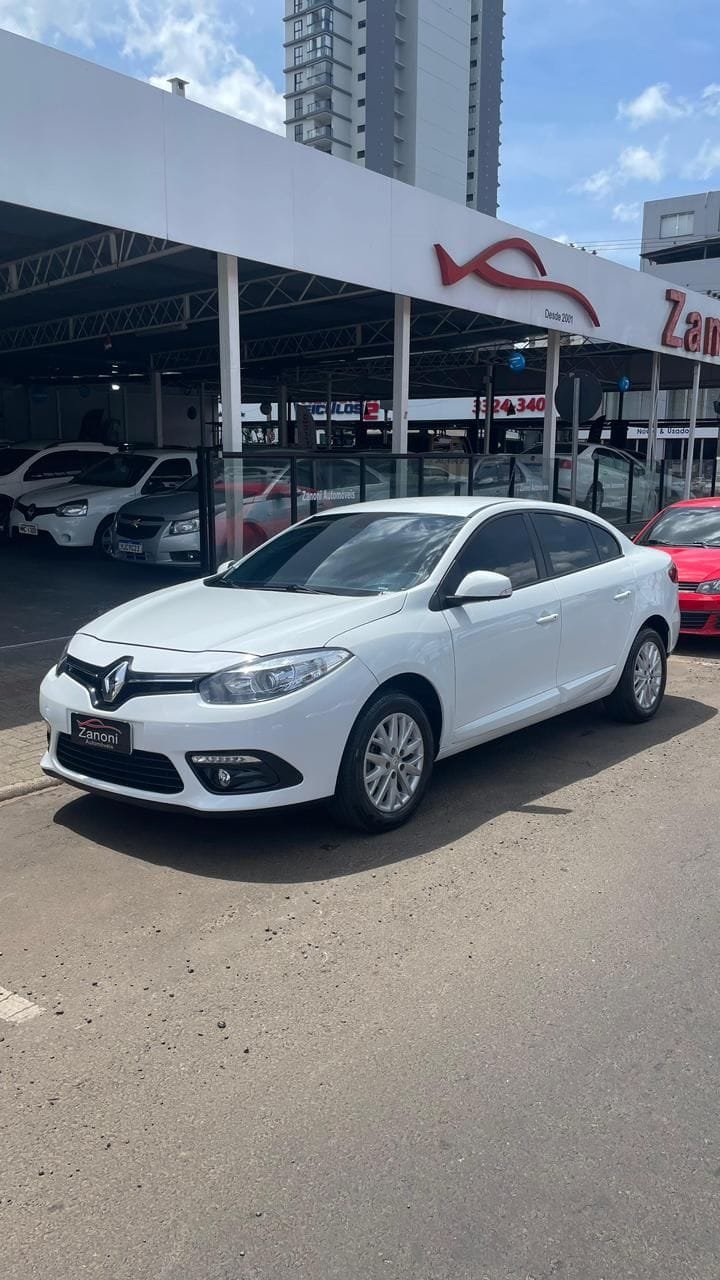 Renault Fluence Sed. Dynamique 2.0 16V FLEX Aut. na cor Branco em Chapecó / SC - 20289