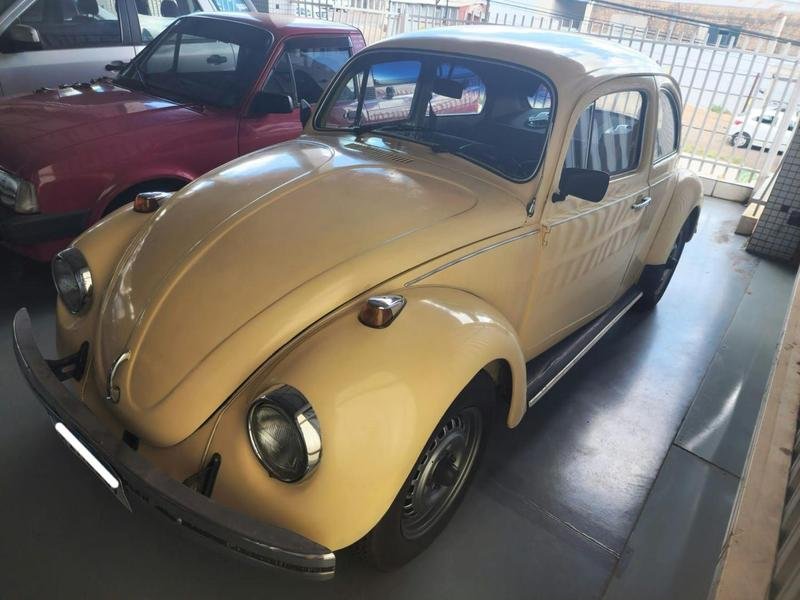 Volkswagen Fusca  na cor Bege em Cascavel / PR - 20389