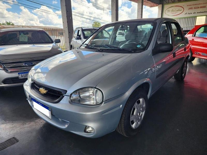 Chevrolet Classic Life/LS 1.0 VHC FlexP. 4p na cor Prata em Cascavel / PR - 20423