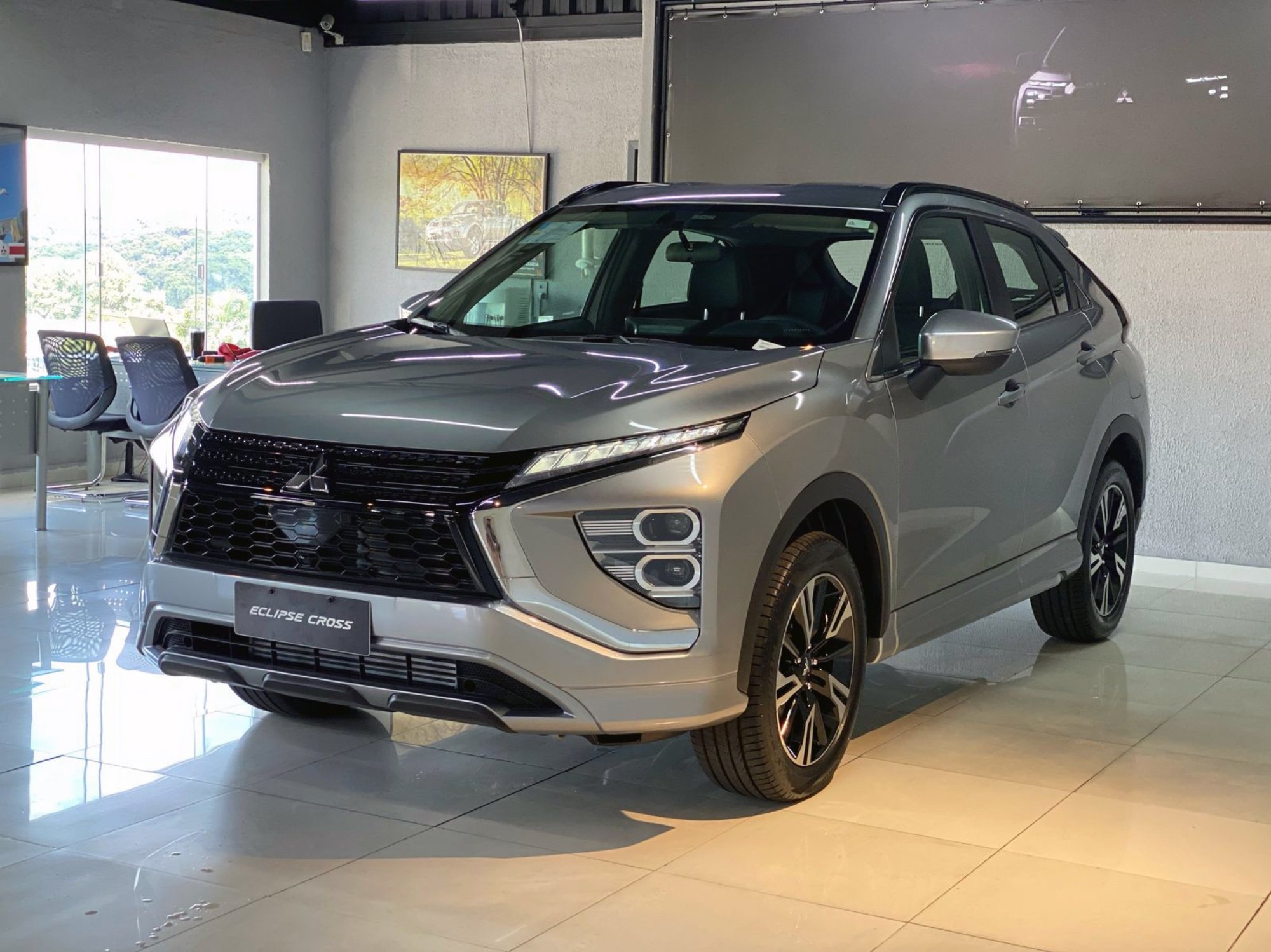 Mitsubishi Eclipse Cross HPE 1.5 16V TB 165cv Aut. na cor Cinza em Curitiba / PR - 20468