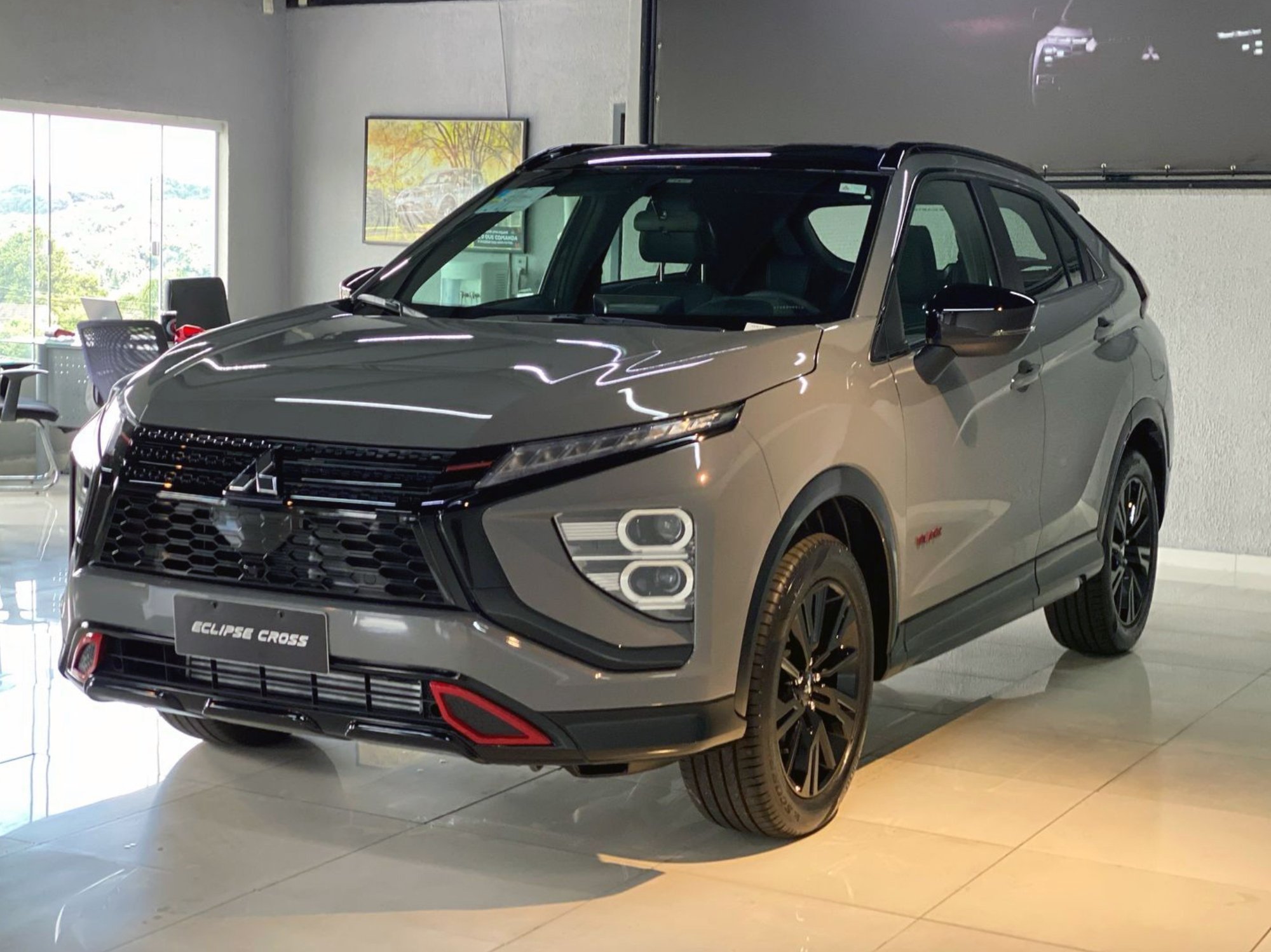 Mitsubishi Eclipse Cross HPE Black 1.5 16V TB 165cv Aut. na cor Cinza em Curitiba / PR - 20470