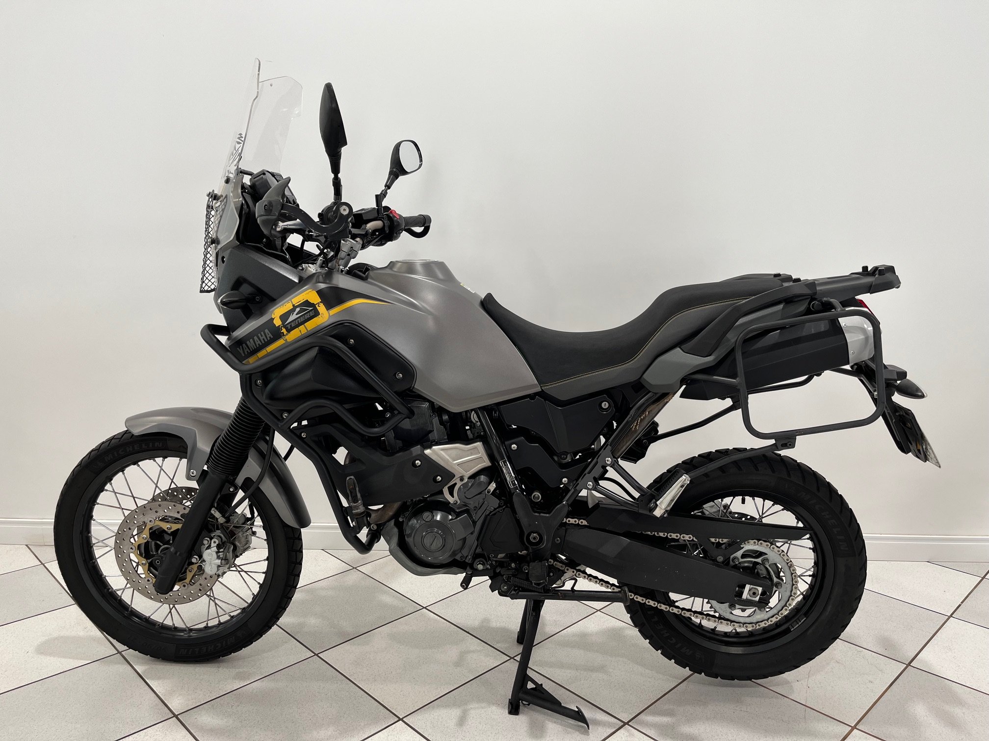 YAMAHA XT 660Z TÉNÉRÉ  na cor Cinza em Chapecó / SC - 20520