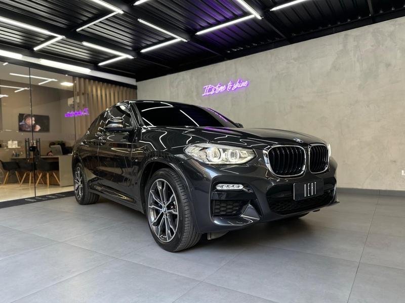BMW X4 XDRIVE 30i M-Sport 2.0 TB 252cv Aut na cor Cinza em Curitiba / PR - 20787