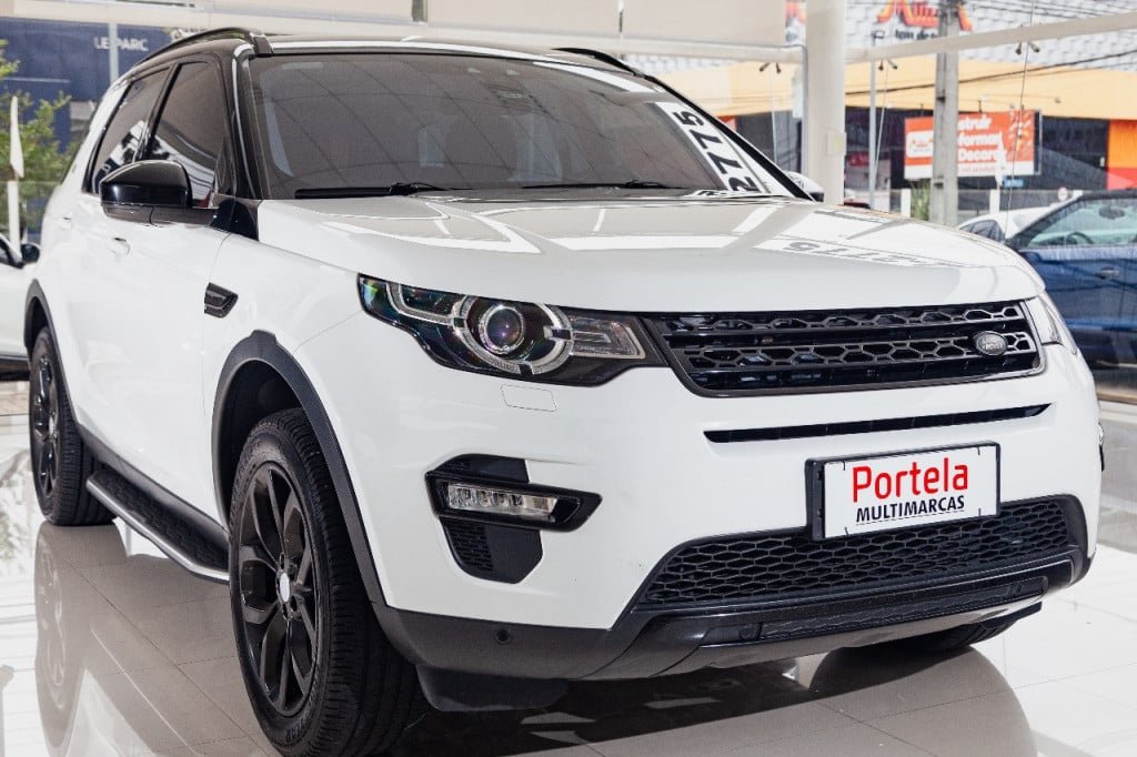 Land Rover Discovery Sport HSE L. 2.2 4x4 Die. Aut. na cor Branco em Curitiba / PR - 20956