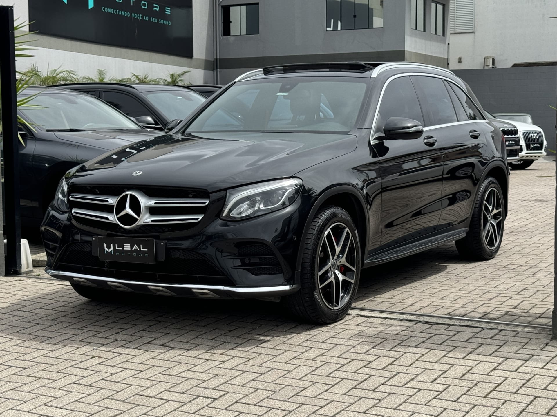 Mercedes-Benz GLC-250 Sport 4MATIC 2.0 TB 16V Aut. na cor Preto em São José / SC - 20985