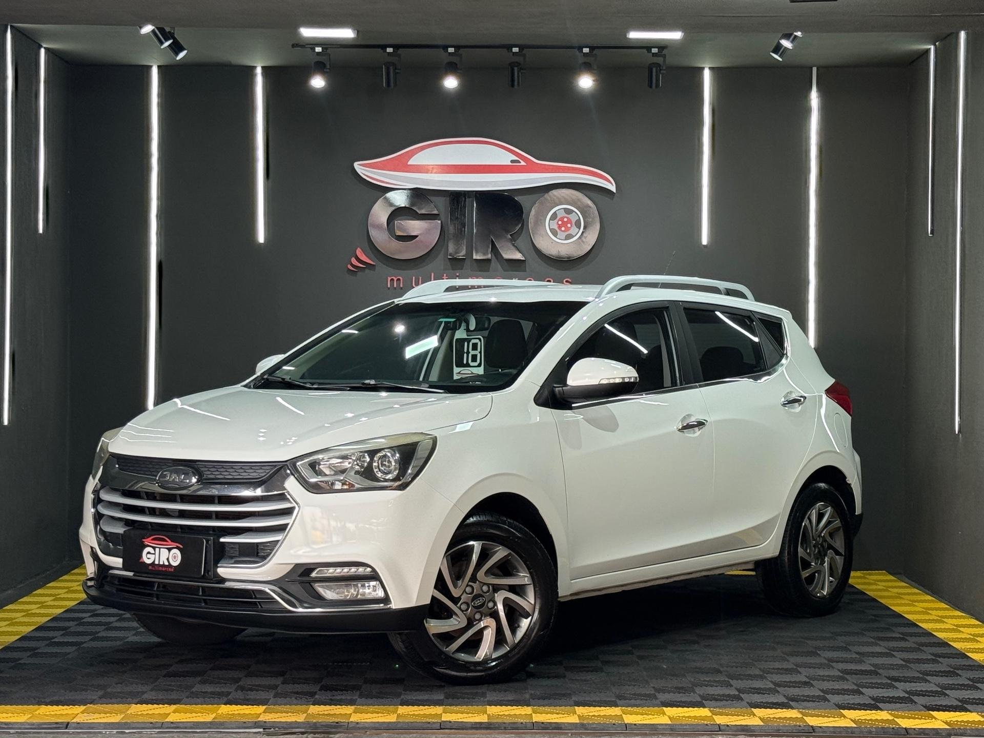 JAC T40 PLUS 1.5 JET Flex 16V 5p Mec. na cor Branco no Alvorada / RS - 21178