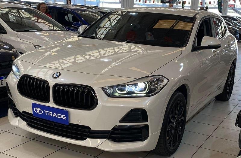 BMW X2 SDRIVE 18i 1.5 ActiveFlex 136cv Aut. na cor Branco em Curitiba / PR - 21236