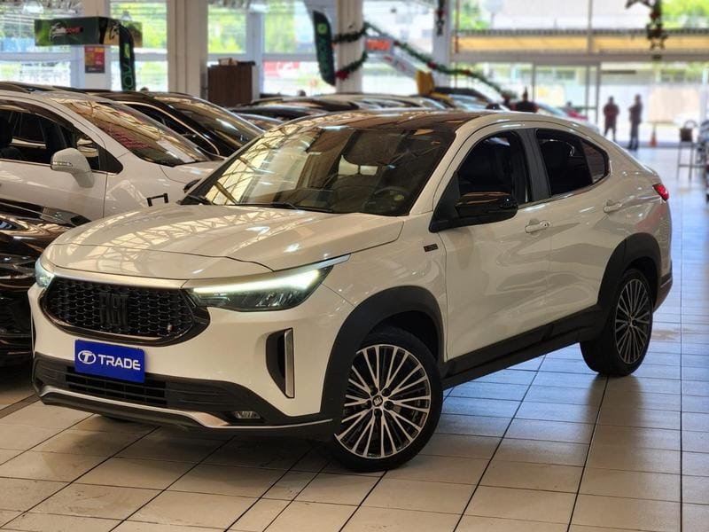 Fiat Fastback Limited Ed.1.3 270 T.Flex Aut. na cor Branco em Curitiba / PR - 21291