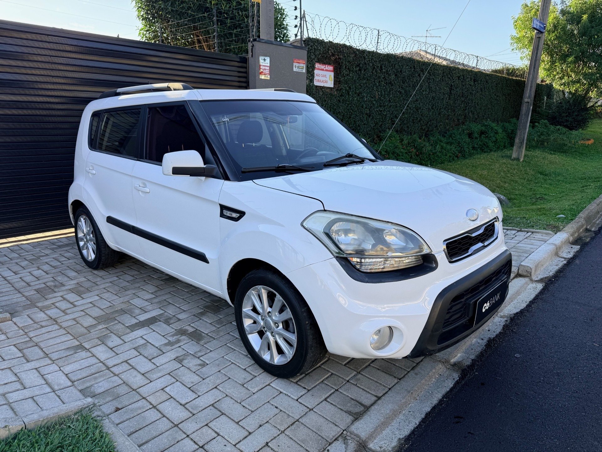 Kia SOUL 1.6/ 1.6 16V FLEX Aut. na cor Branco em Curitiba / PR - 21438