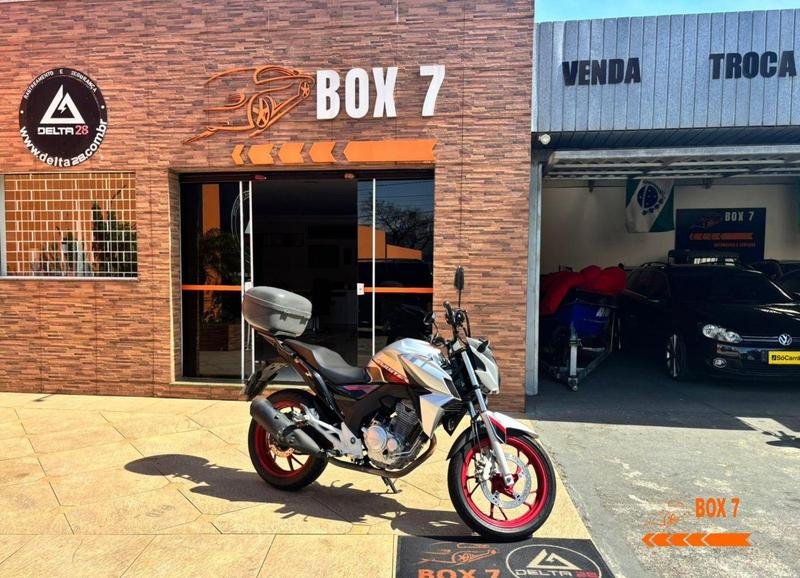Honda CBX 250 TWISTER  na cor Prata em Curitiba / PR - 21821