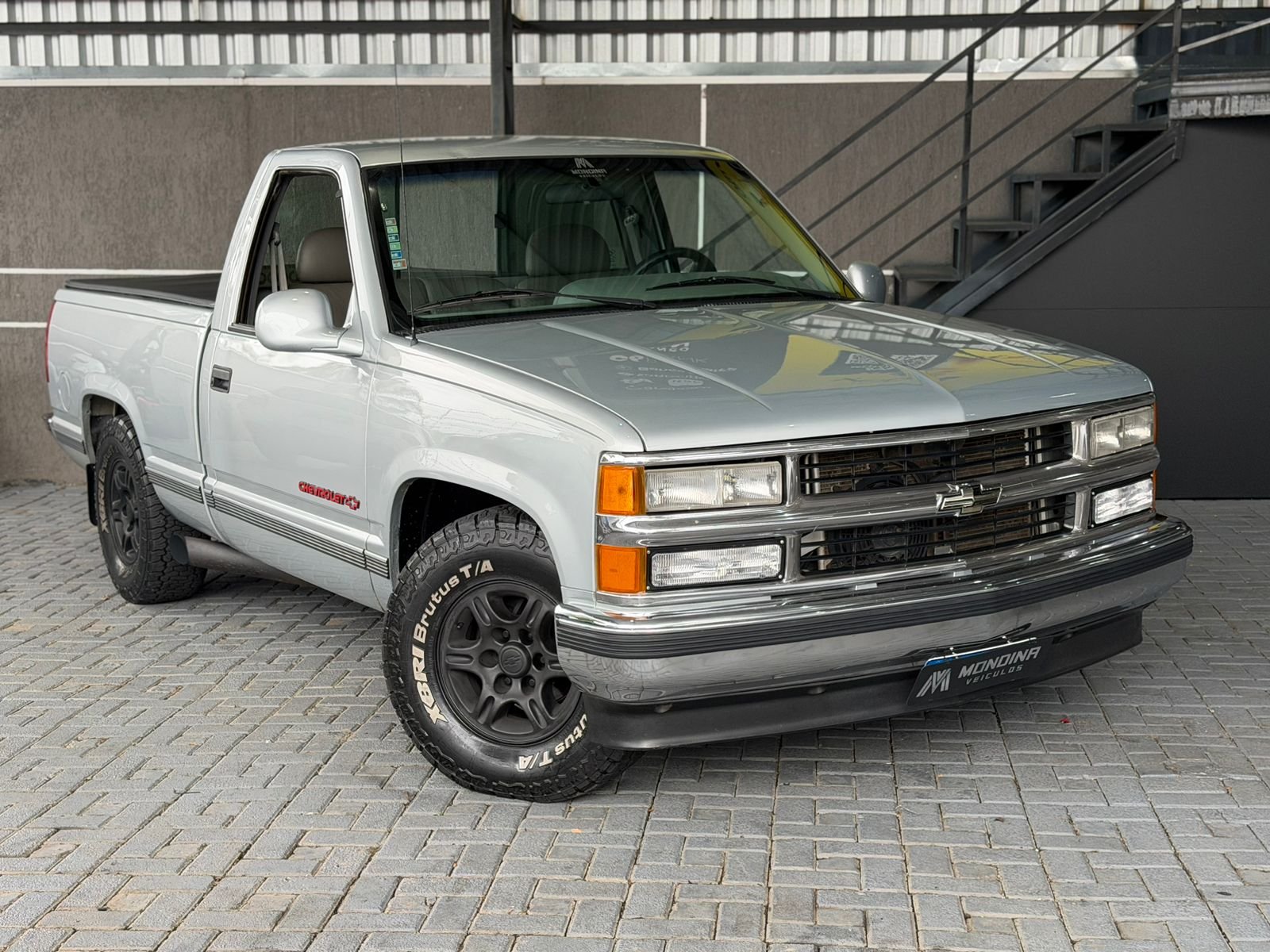 Chevrolet Silverado DLX 4.2 Diesel na cor Cinza em Curitiba / PR - 21864