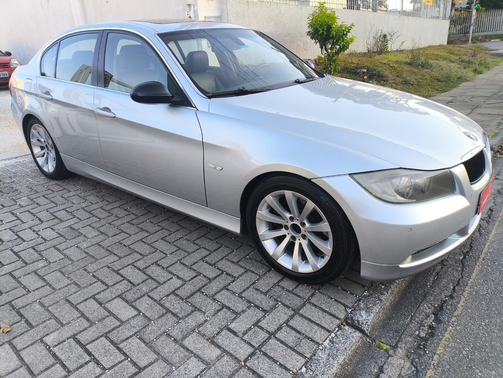 BMW 330i Top 4p na cor Cinza em Curitiba / PR - 22488