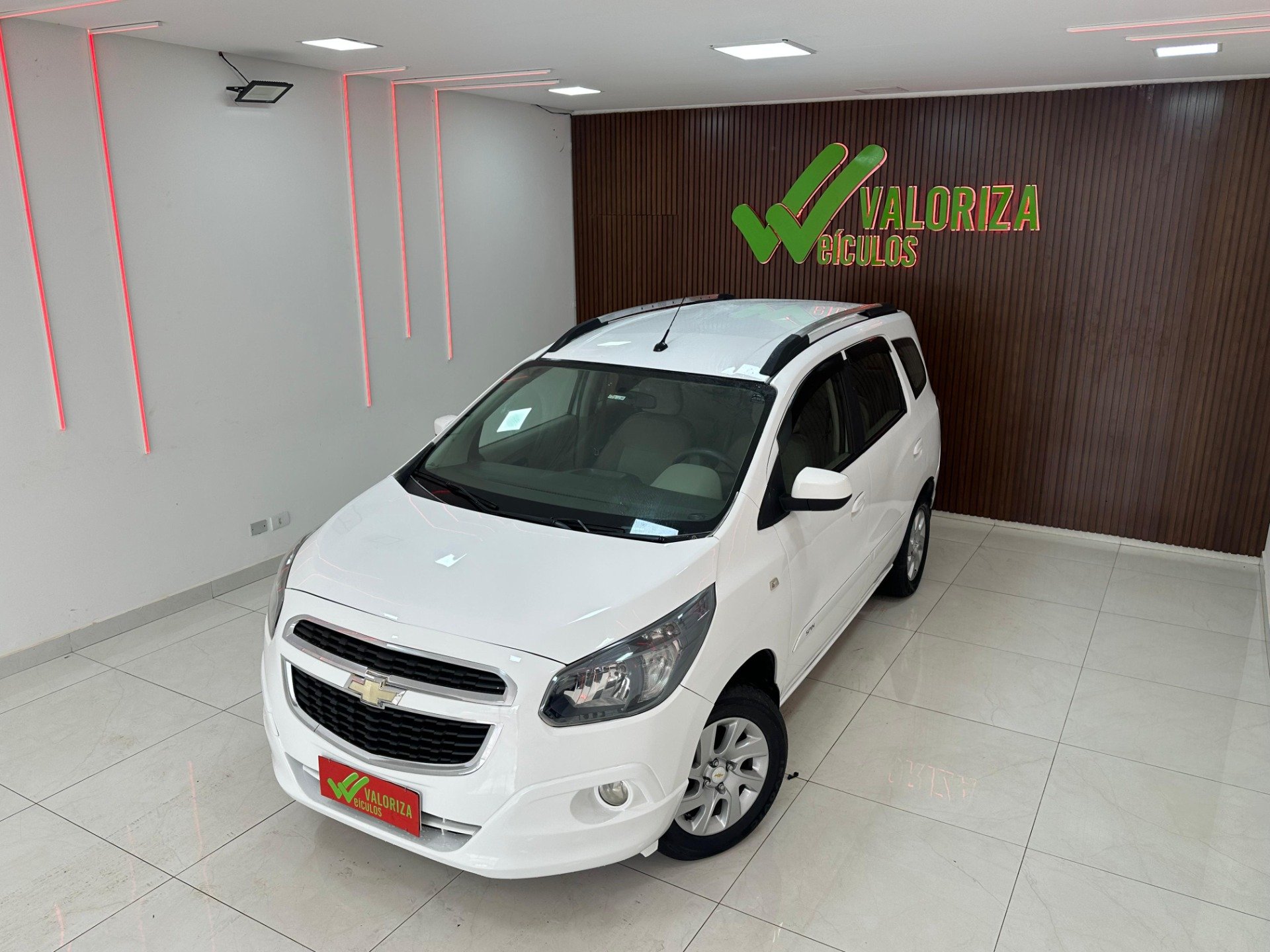 Chevrolet Spin LTZ 1.8 8V Econo.Flex 5p Aut. na cor Branco em Londrina / PR - 22803