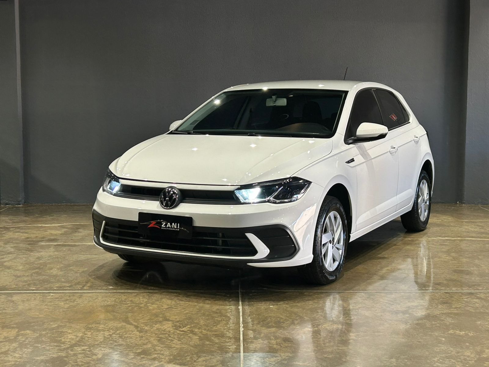 Volkswagen Polo Comfortline TSI 1.0 Flex 12V Aut. na cor Branco em Cascavel / PR - 22822