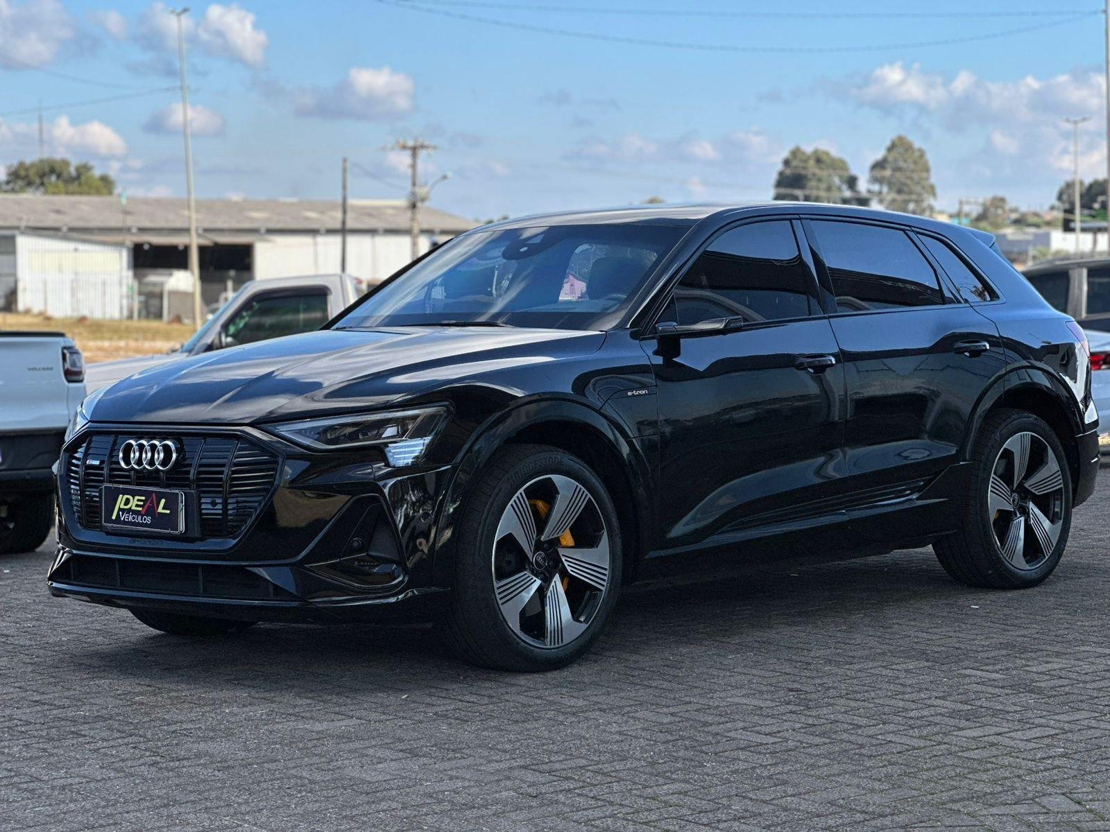 Audi E-Tron Black Aut. (Elétrico) na cor Preto em Xanxerê / SC - 22915