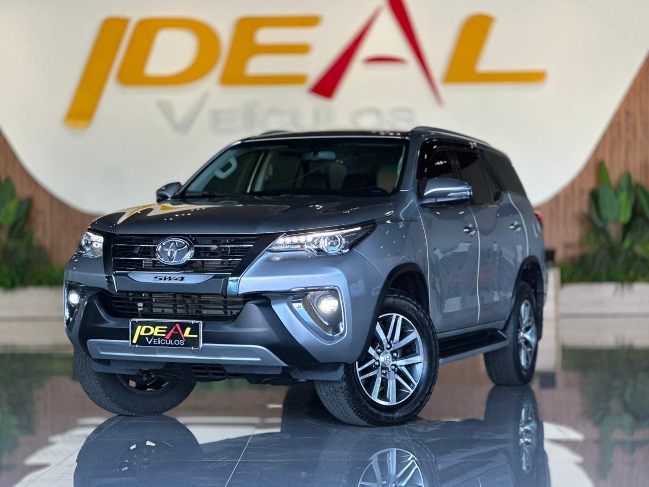 imagem de SW4 SRX 4x4 2.8 TDI 16V Dies. Aut.