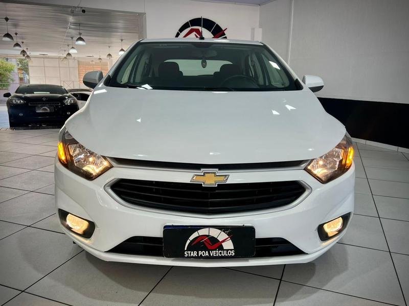 Chevrolet Onix HATCH LT 1.4 8V FlexPower 5p Mec. na cor Branco no Porto Alegre / RS - 23270