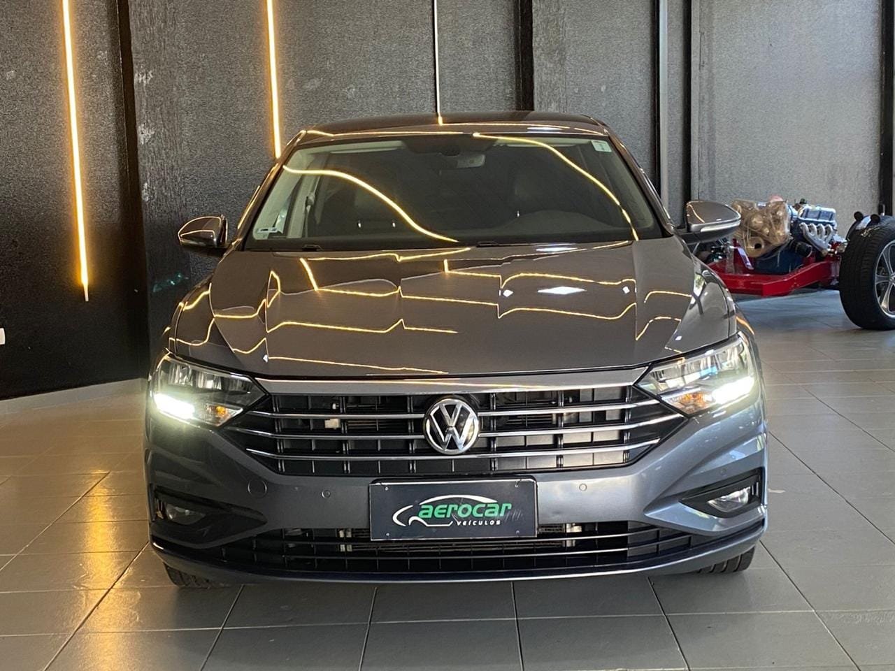 Volkswagen Jetta Comfort. 250 TSI 1.4 Flex 16v Aut. na cor Cinza em Londrina / PR - 23498