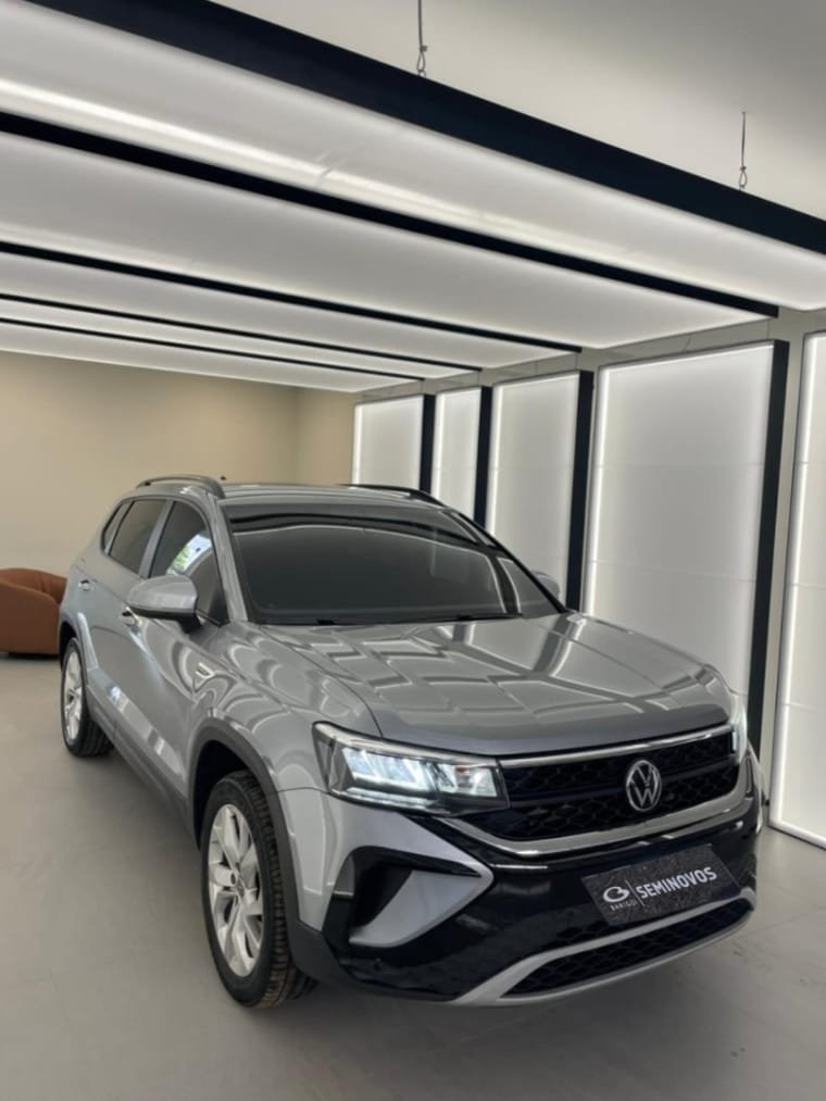 Volkswagen Taos Comfortline 1.4 250 TSI Flex Aut. na cor Cinza em Joinville / SC - 2352