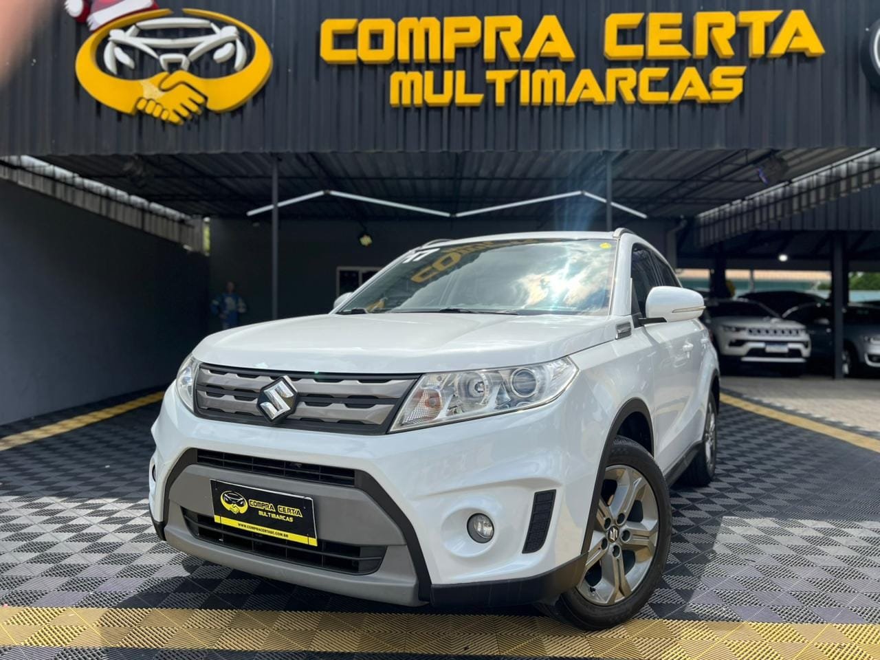 Suzuki Vitara 4YOU ALLGRIP 1.6 16V Aut. na cor Branco em Joinville / SC - 23572