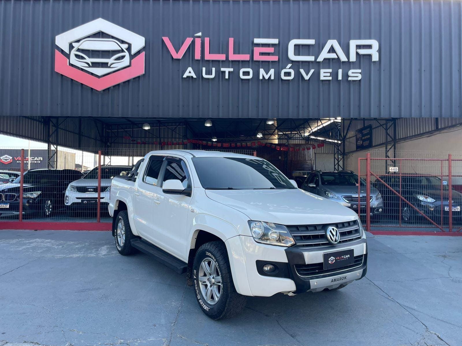 Volkswagen AMAROK Trendline CD 2.0 16V TDI 4x4 Dies na cor Branco em Joinville / SC - 23794