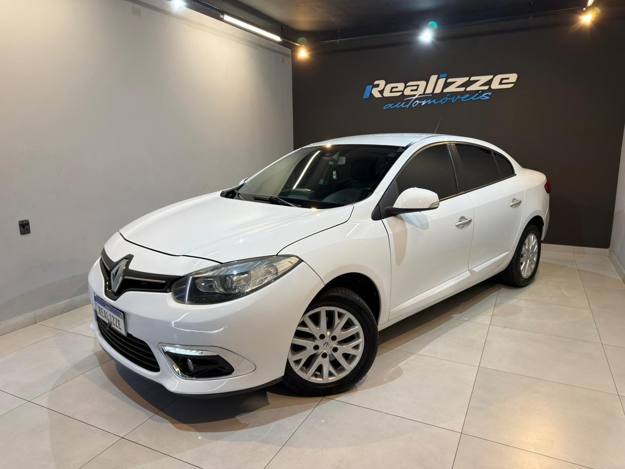 imagem de Sed. Dyn. Plus 2.0 16V FLEX Aut.